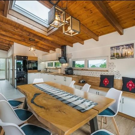 Apartament Pod Bukowym Lasem Meszna Esterno foto